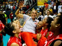 /album/jugando-voley-con-connie/pict-jpg/